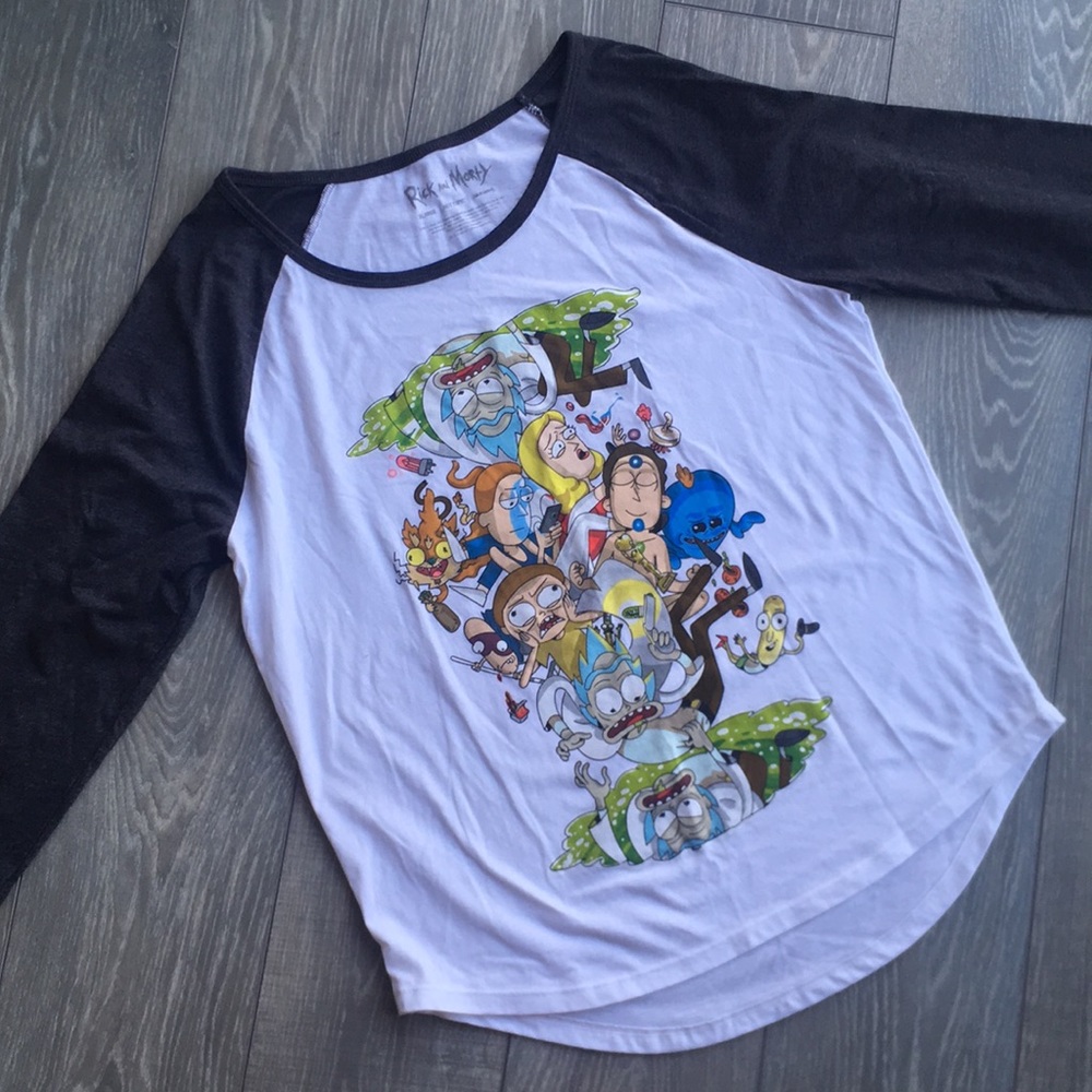 NWOT Rick and Morty Hot Topic Portal Loop Girls T